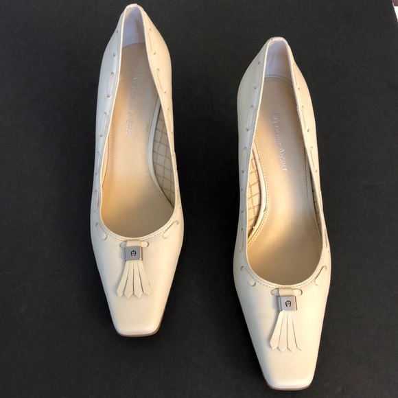 Etienne Aigner Shoes - Etienne Aigner E-ORAH Tassel Pumps Cream SZ 9M